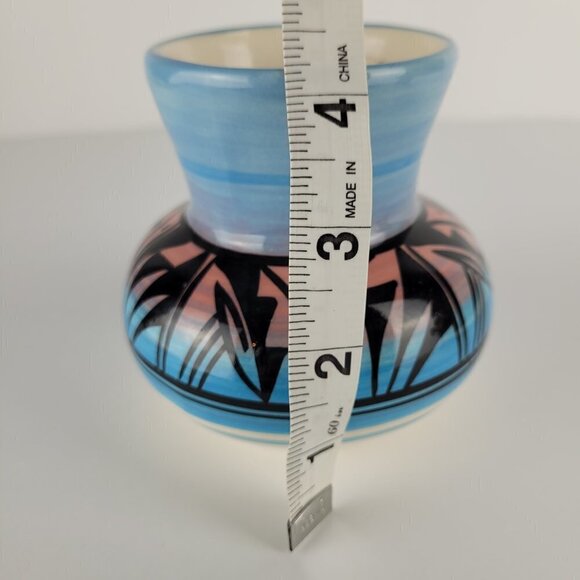 Mesa Verde Pottery Boho Native American Hand Painted Glazed Ceramic Pottery/Vase - Picture 8 of 9